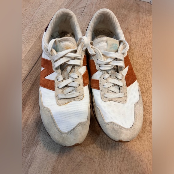 New Balance 237 Shoes beige (sea salt) - Picture 6 of 11